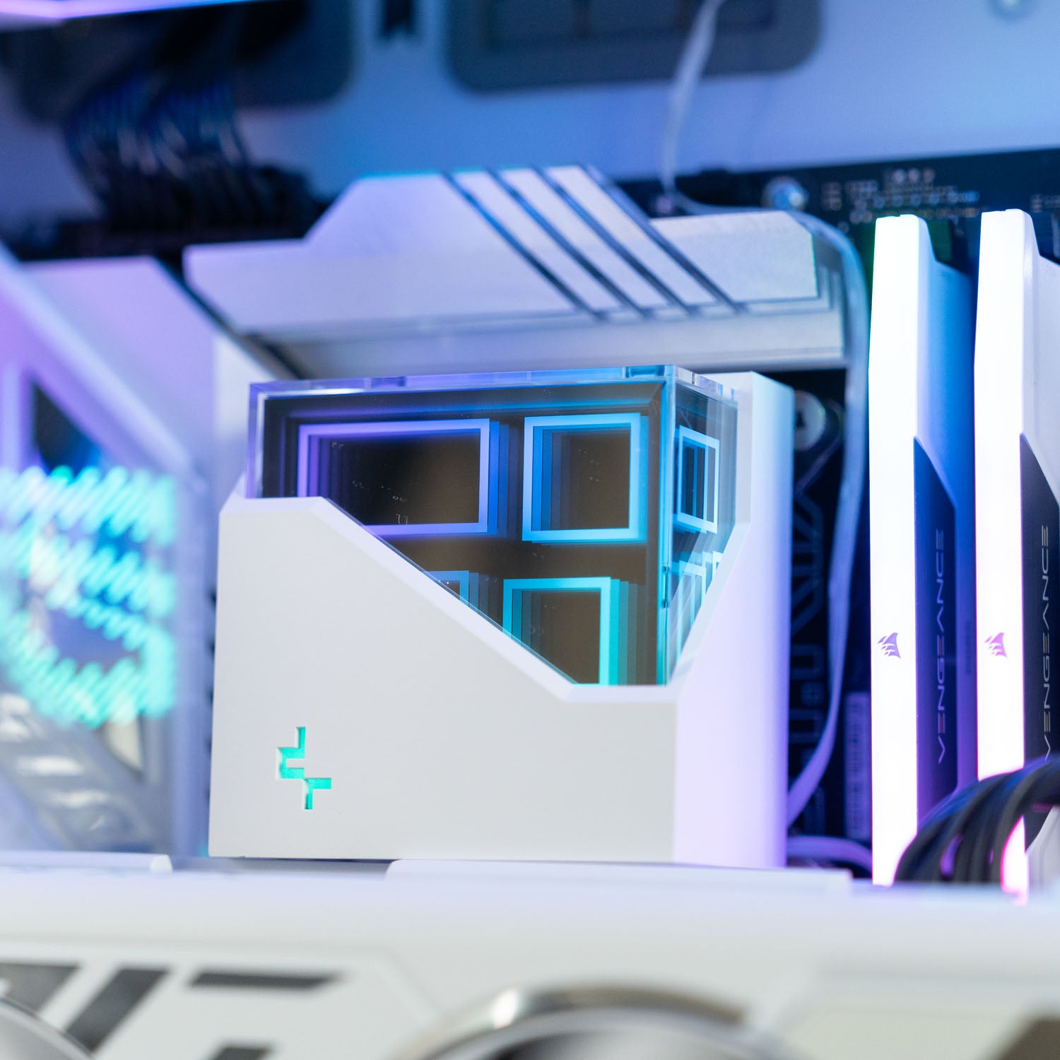 BYB Computers intel i9 13900K RTX 4090 Strix White gaming PC