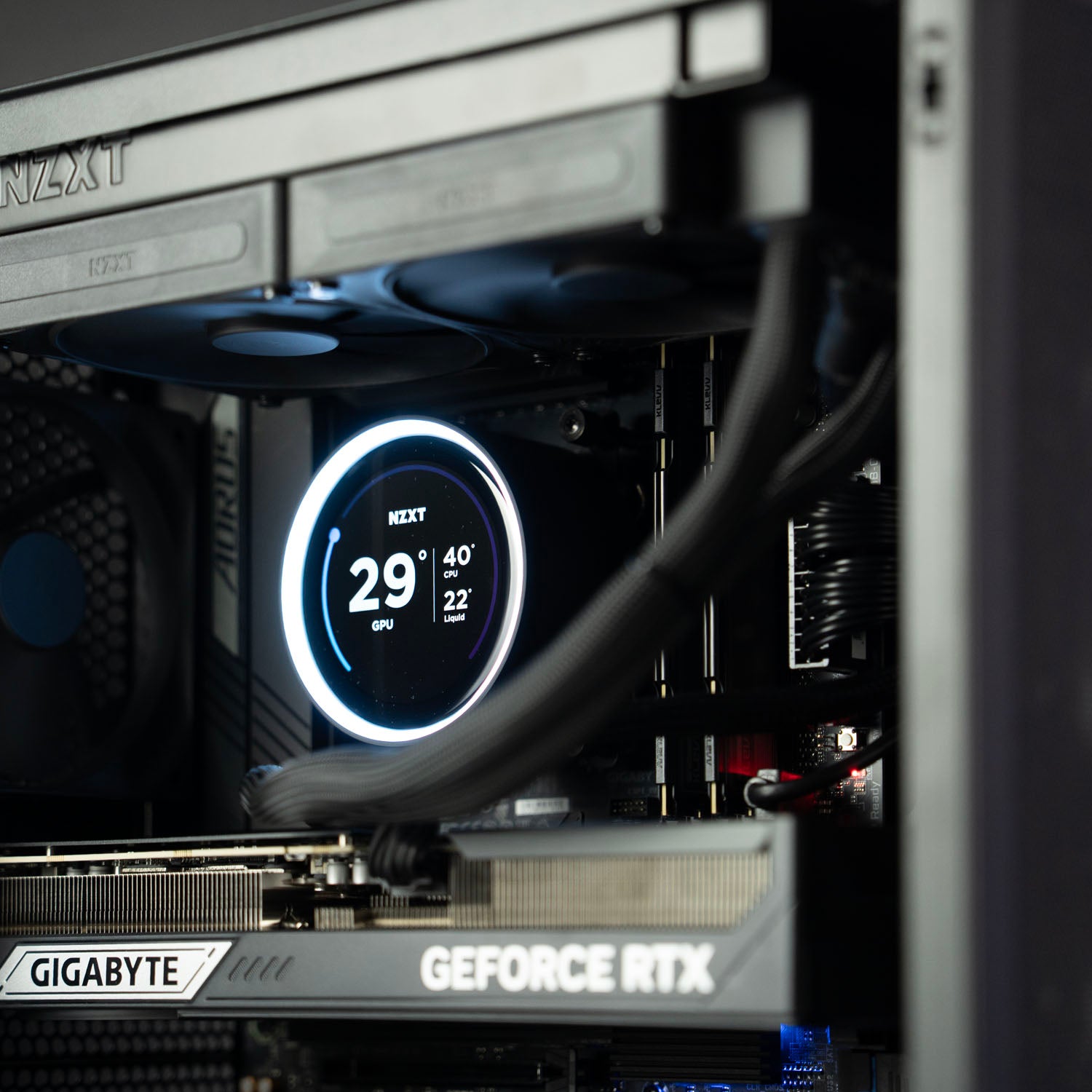 AMD Gaming PC | Ryzen 7 9800X3D | RTX 5080 16GB | 64GB DDR5 | 2TB SSD | NZXT H3 Flow