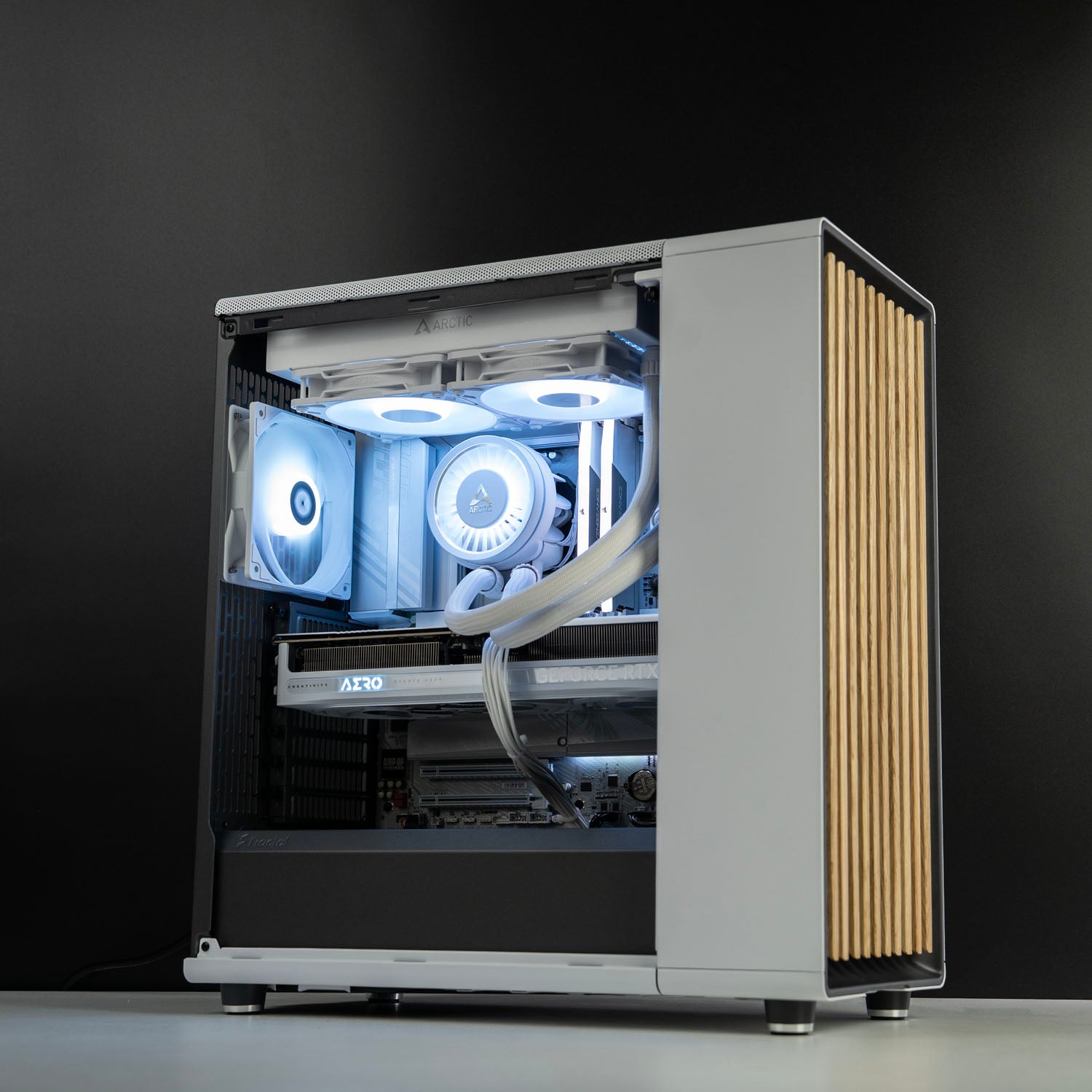 Custom All-White Workstation Gaming PC – Intel Core Ultra 7 270K Plus RTX 5080 Fractal Design North Chalk White