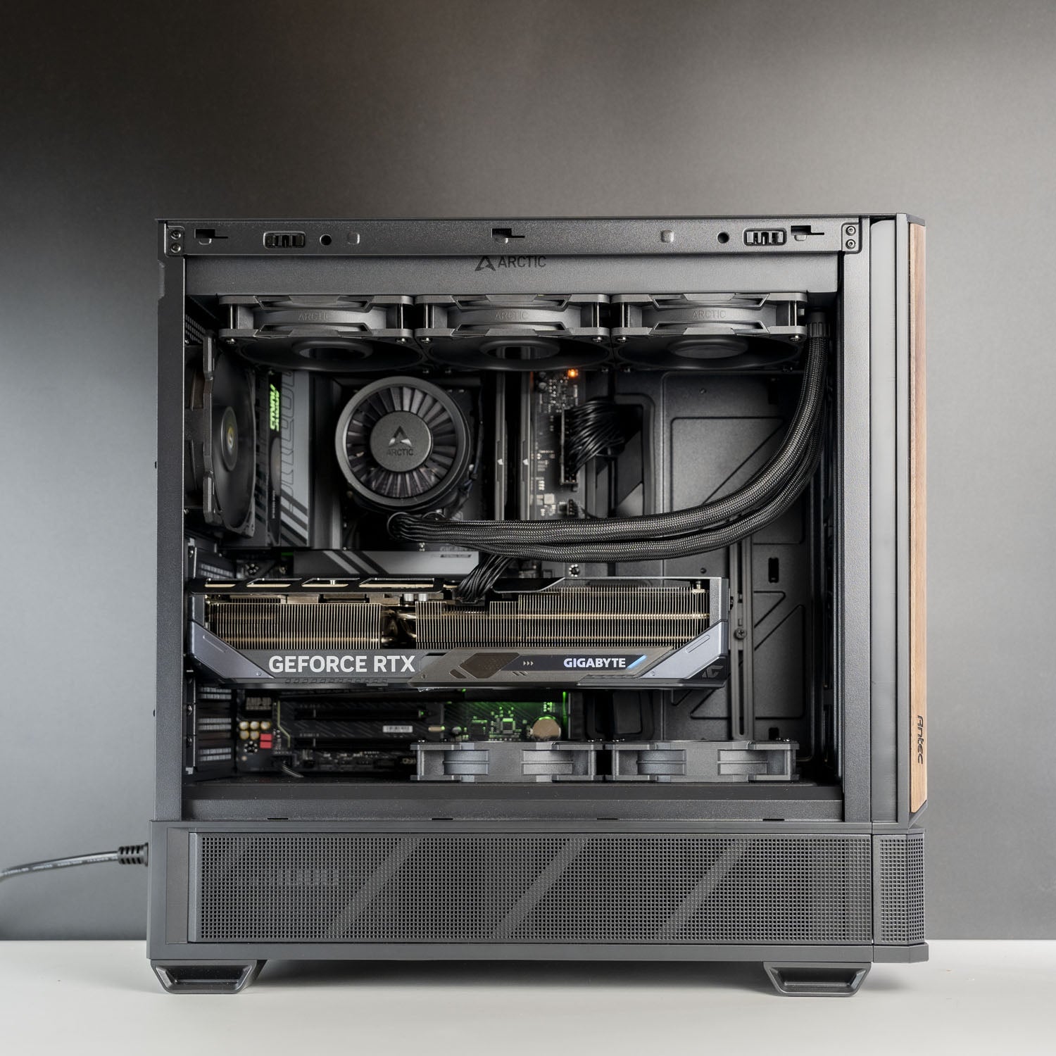 Intel Workstation PC side view, Antec P30 AIR case
