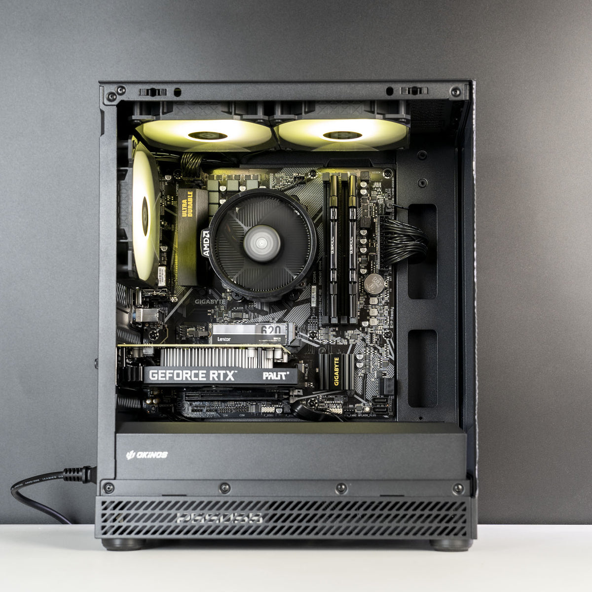 Okinos Aqua Uno case open showing RTX 3050 6GB installed