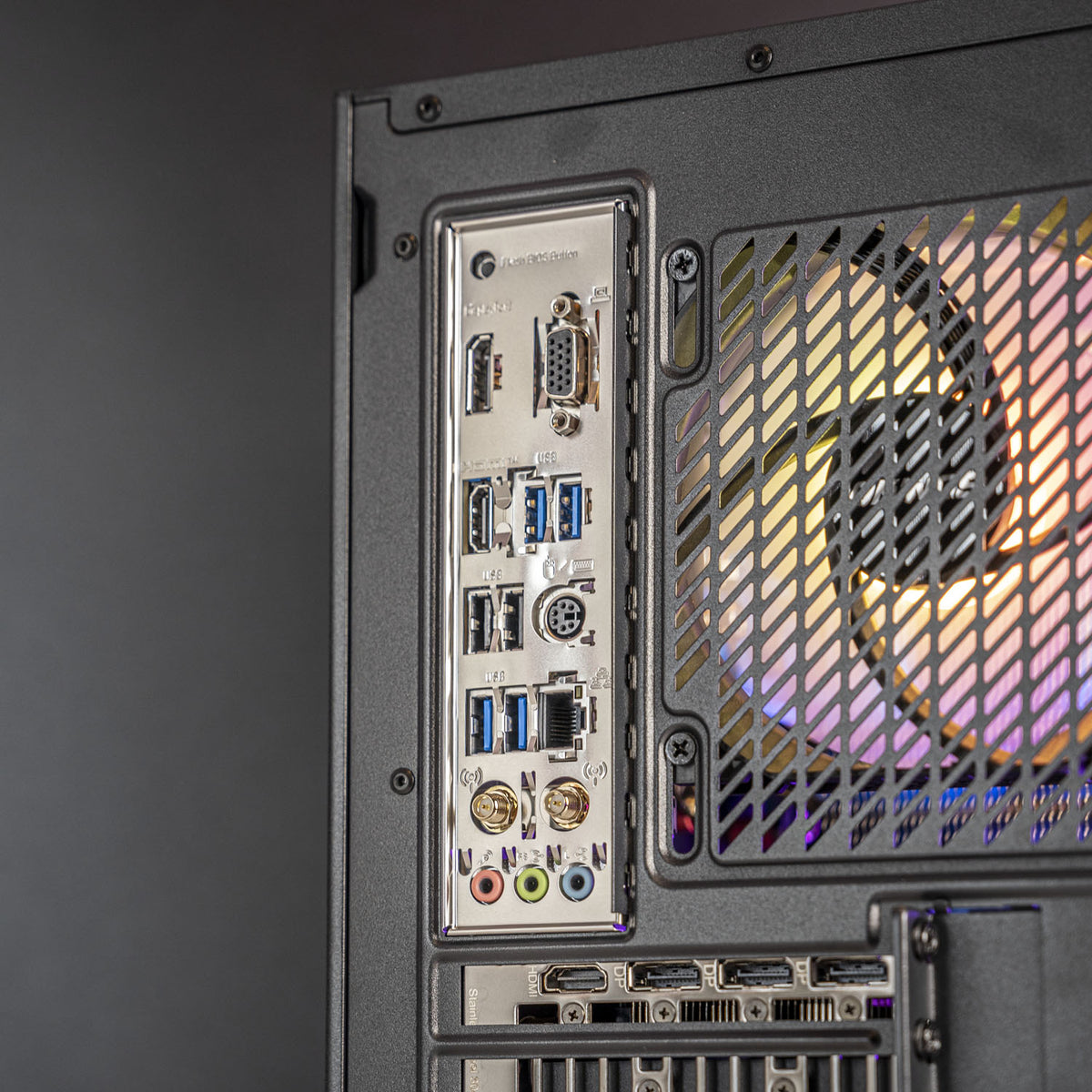 AMD Gaming PC | Ryzen 5 5600 | RTX 5050 8GB | 16GB DDR4 | 1TB SSD | Okinos Aqua Uno