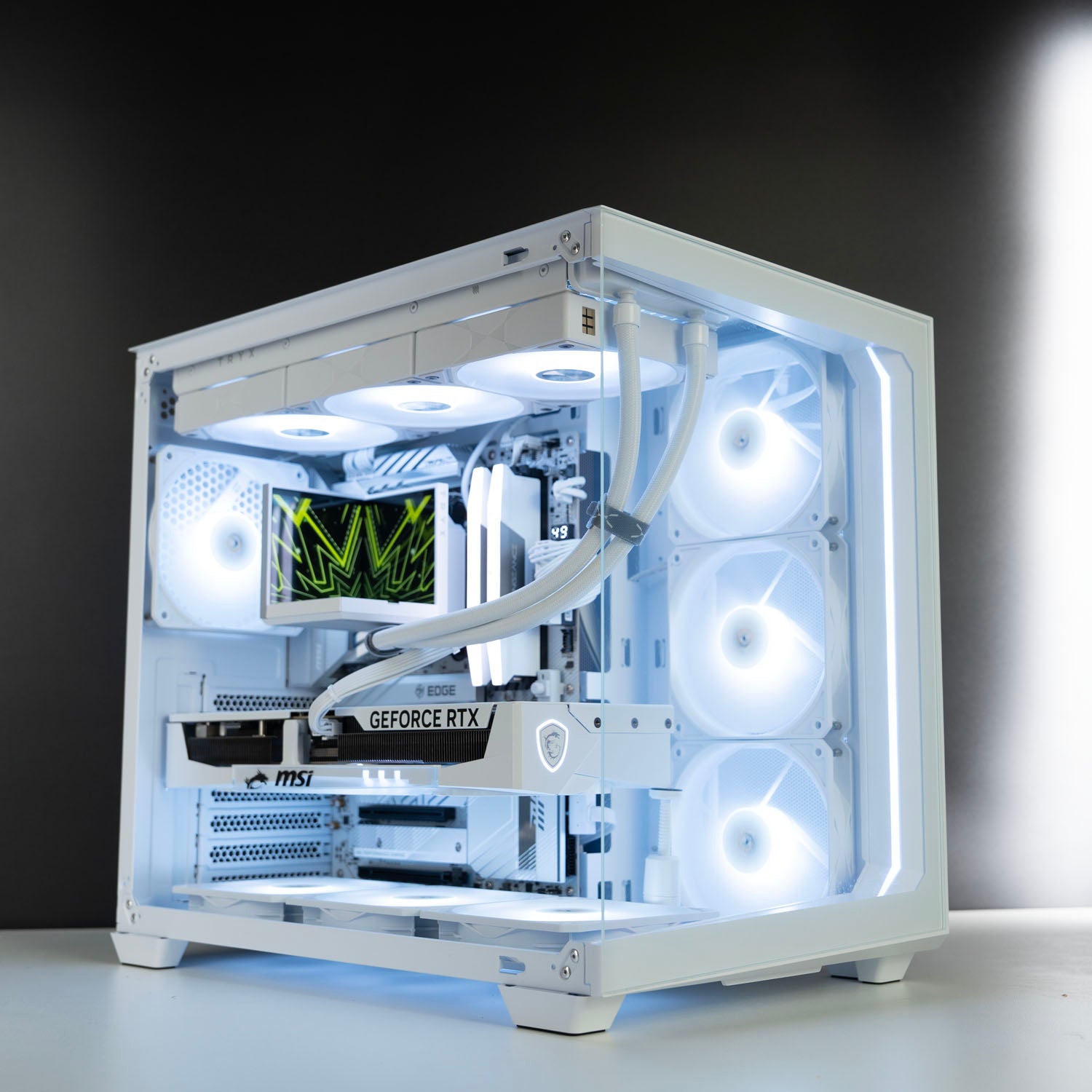 Custom All-White Gaming PC – AMD Ryzen 7 9800X3D MSI RTX 5080 16GB Antec C5 White