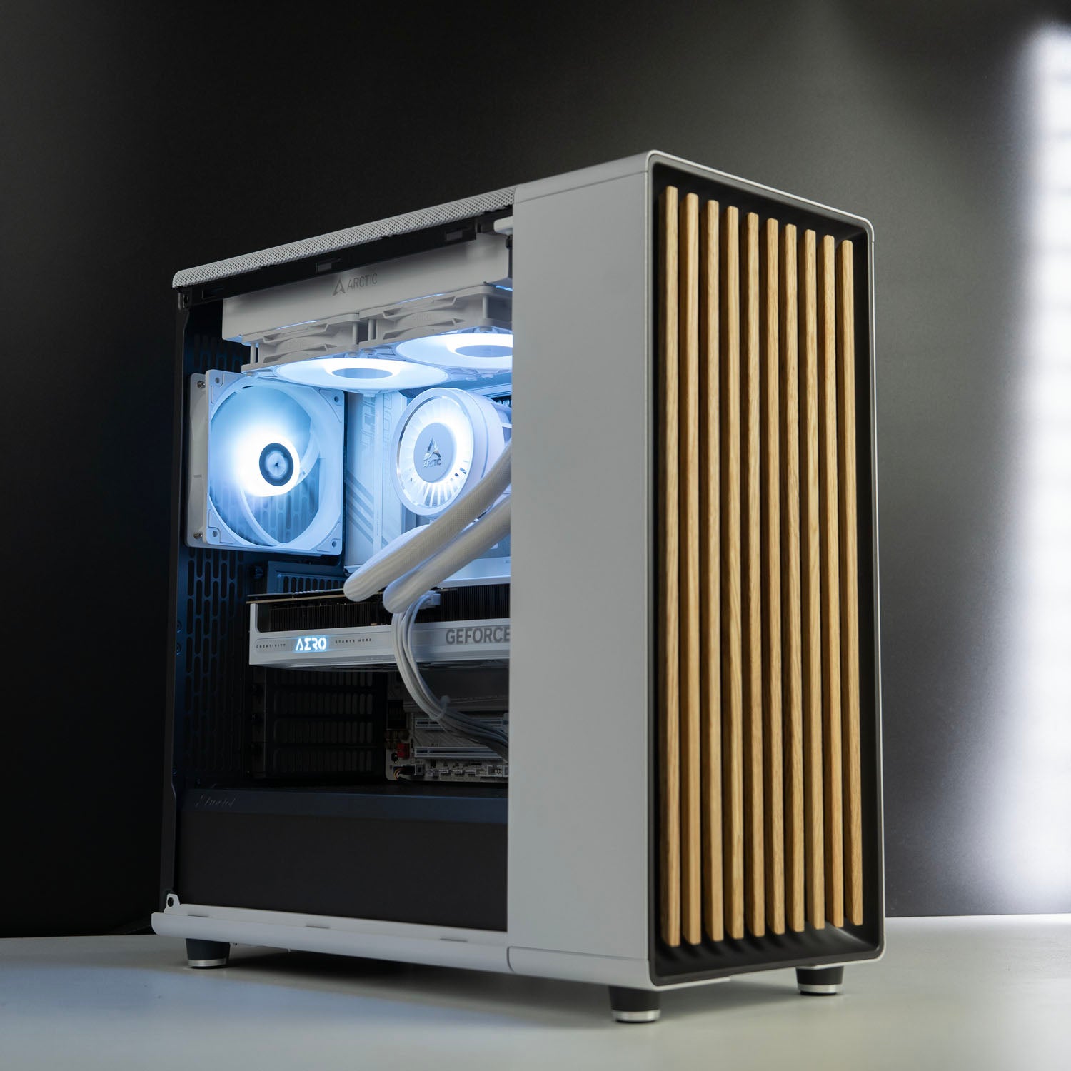 Custom All-White Workstation Gaming PC – Intel Core Ultra 7 270K Plus RTX 5080 Fractal Design North Chalk White